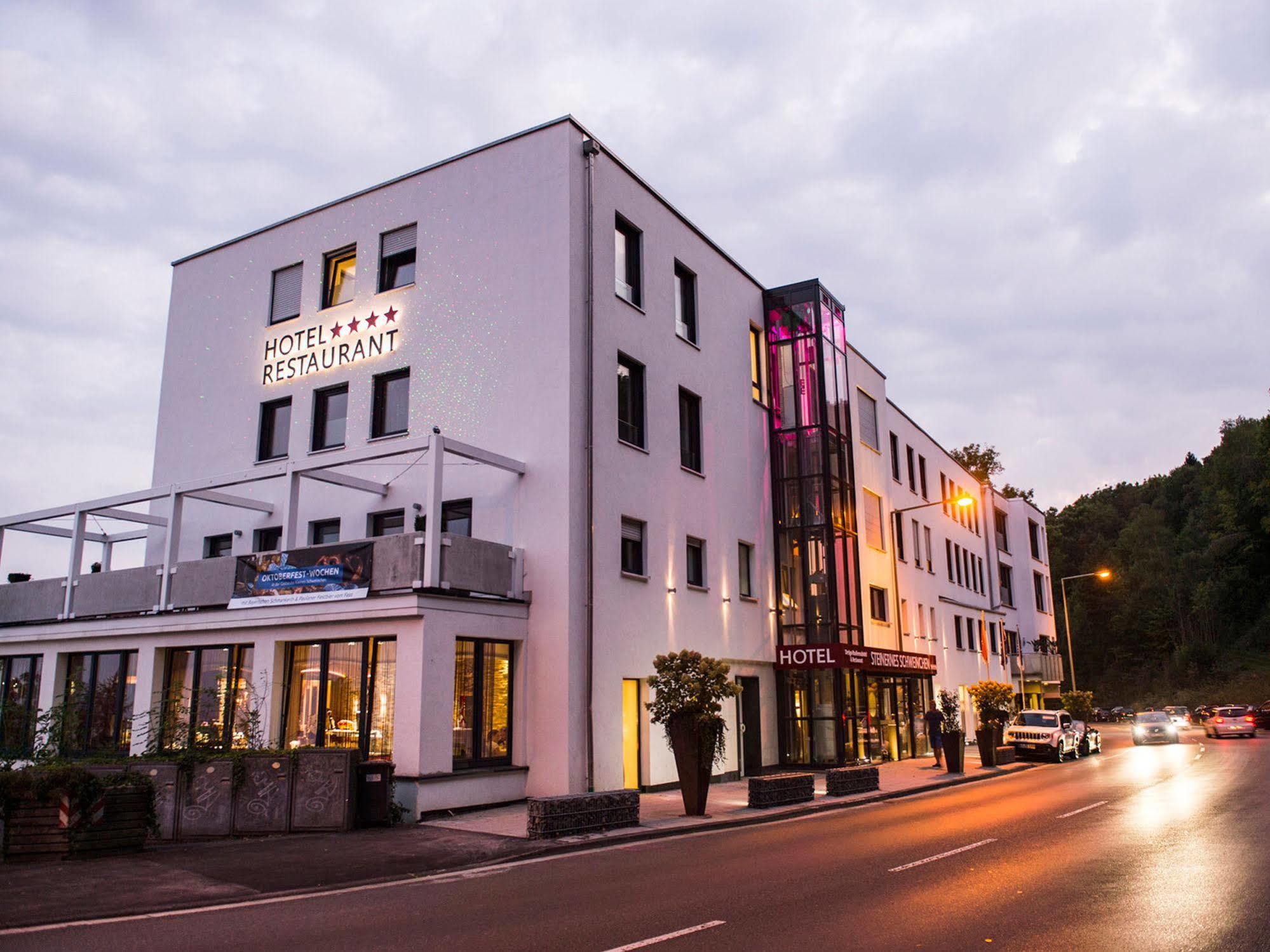 Hotel Design-konferenzhotel & Restaurant Steinernes Schweinchen 4*